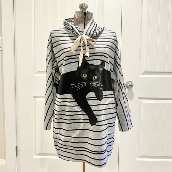 Inoah Cowl Neck Tunic - Picture 1 of 9